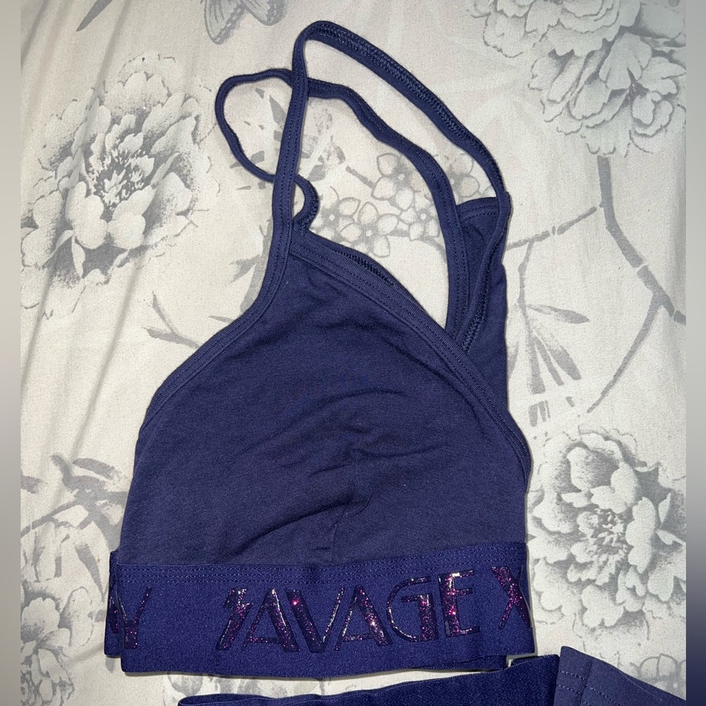 XFenty - Picture 3 of 4